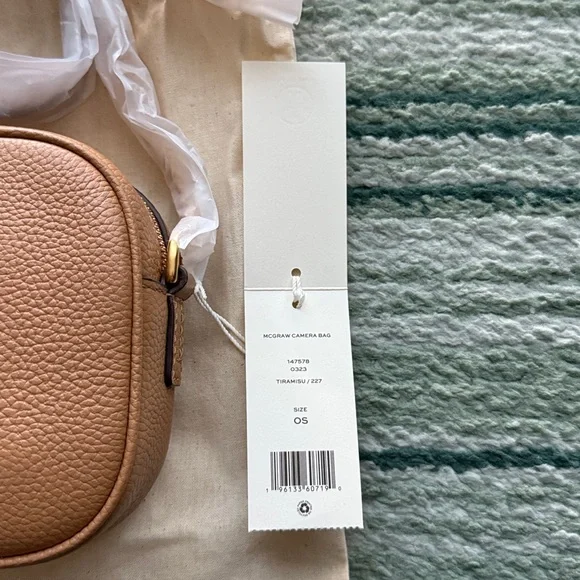 🆕 Tory Burch McGraw camera bag - Picture 12 of 12
